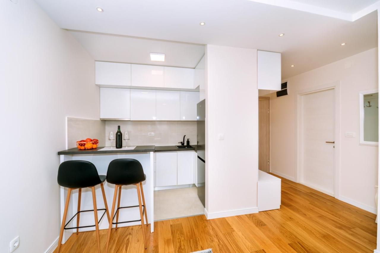 Eastside Apartment バール エクステリア 写真