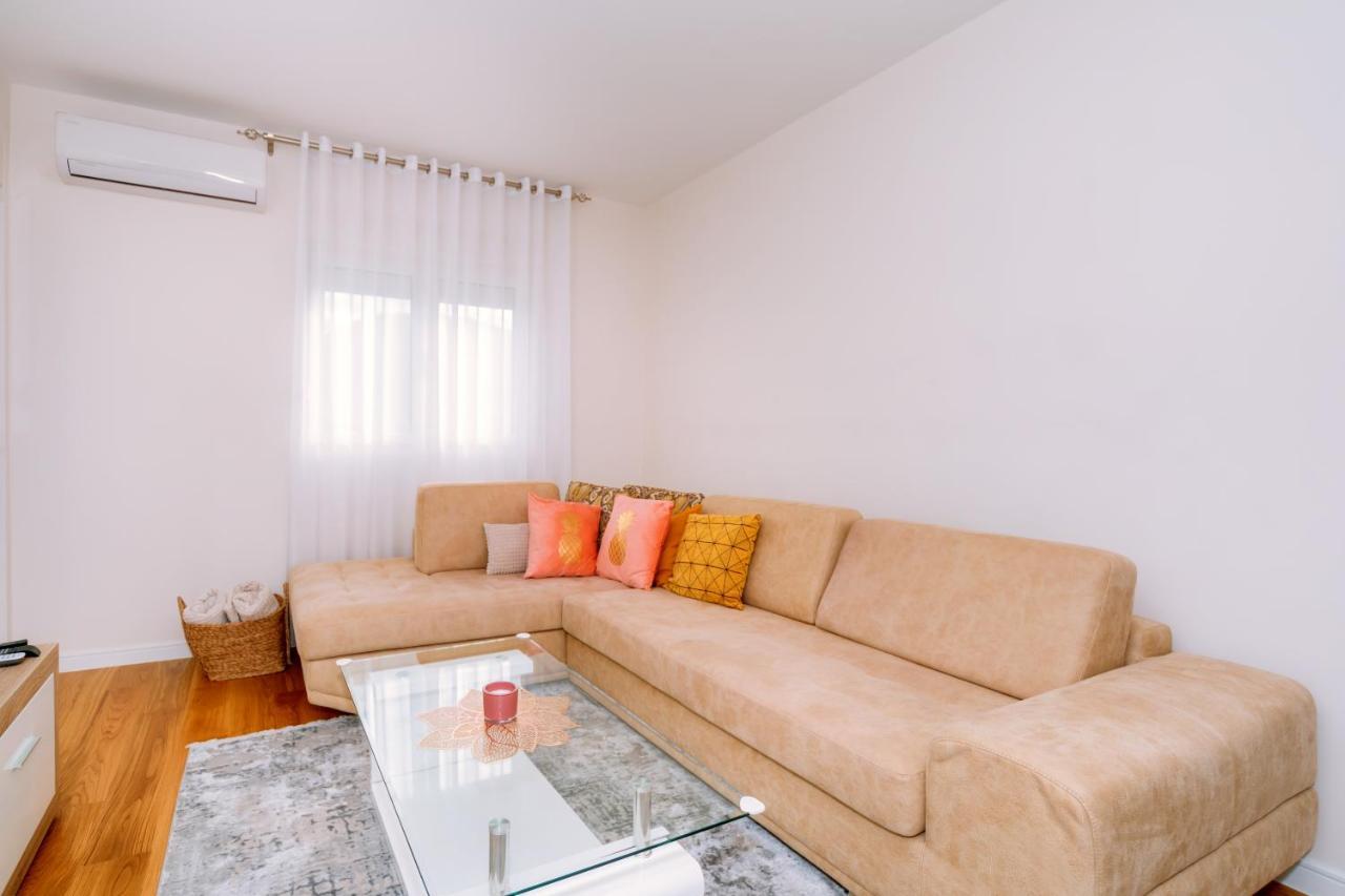 Eastside Apartment バール エクステリア 写真