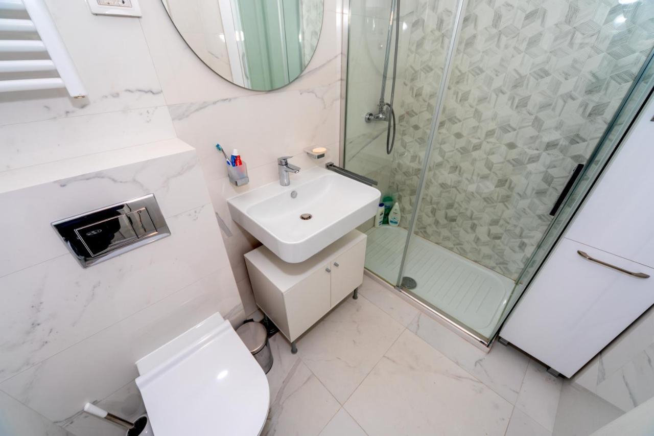 Eastside Apartment バール エクステリア 写真